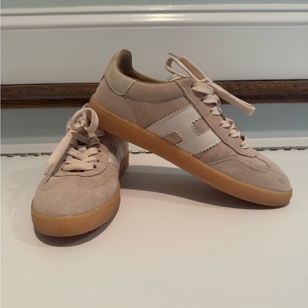Hogan Cool Sneakers, Beige Size 37 (US 7)